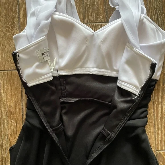 BETSY & ADAM by Linda Bernell maxi prom/wedding dress - Picture 9 of 13